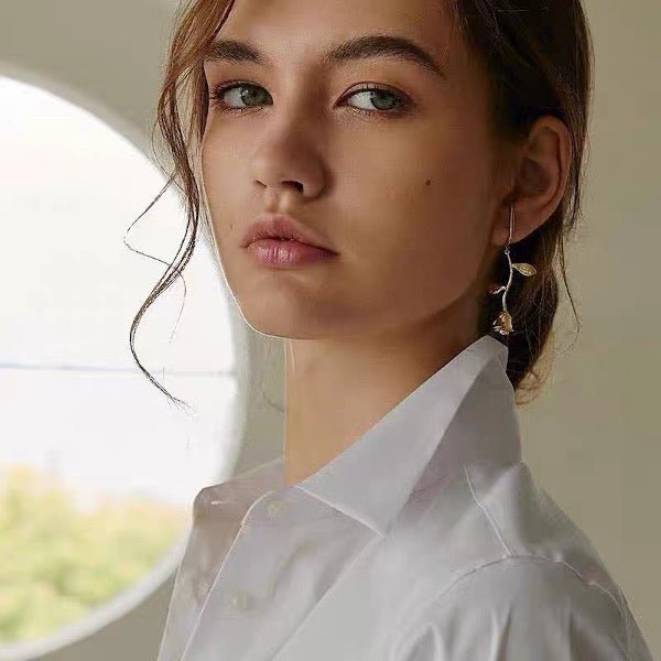 Fluid line rose flower ear cuff-one piece