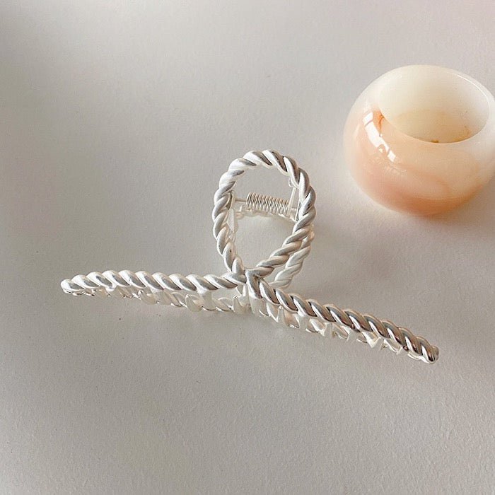 Minimalist Twisted Line Large Claw Hair Clip