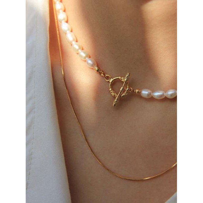 Timeless pearl bead necklace with OT clasp