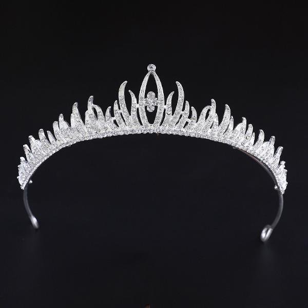 Koningin stijl koninklijke elegantie bruiloft tiara