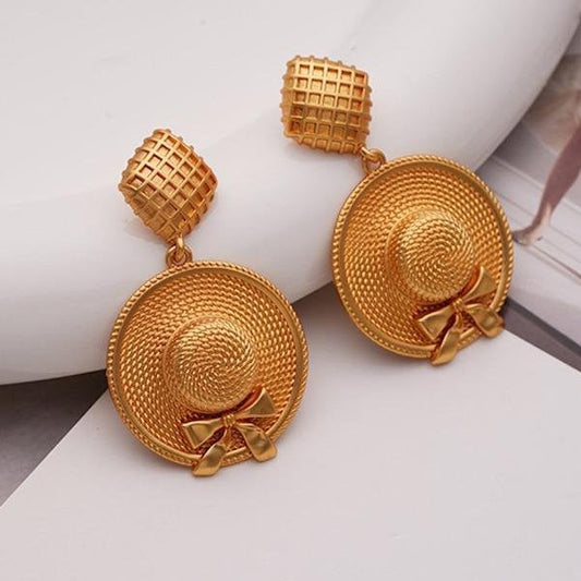 Vintage style straw hat earrings