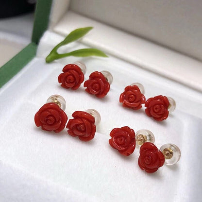 Timeless red coral and rose flower stud earrings - 18K gold