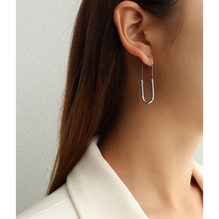 Minimal design paperclip hoop earrings