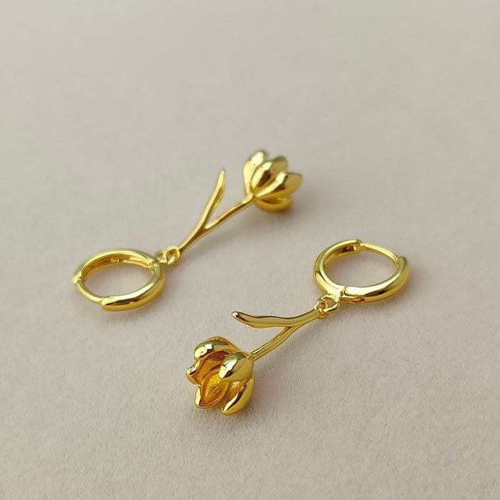 Minimalist tulip flower drop earrings