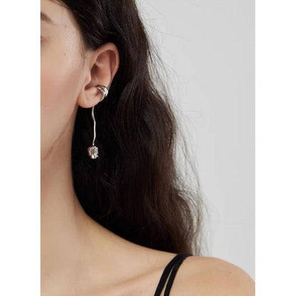 Romantic Silver Rose Ear Cuff - One Piece