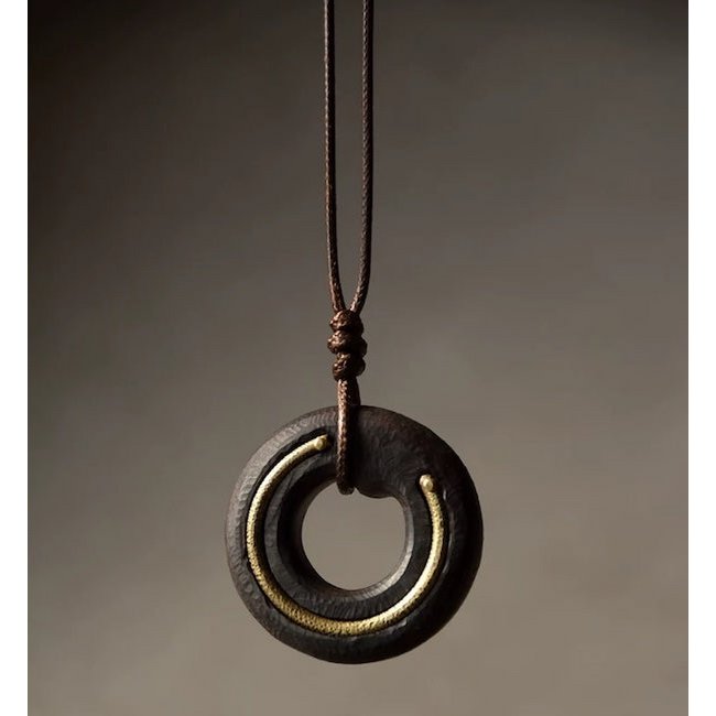 Black sandal wooden circle pendant