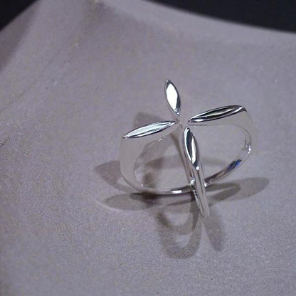 Minimalist cross flower ring, adjustable