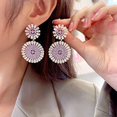 Dazzling Daisy Earrings - Luxury Drop Earrings