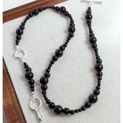 Minimalist Black Onyx Bead Necklace