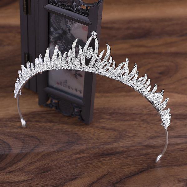 Koningin stijl koninklijke elegantie bruiloft tiara