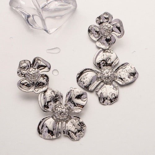 Striking look double flower oversized earrings