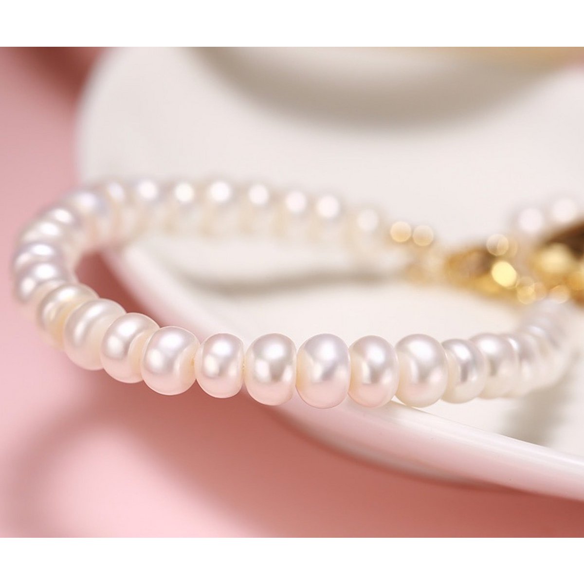 Timeless design Freshwater pearl handmade bracelet