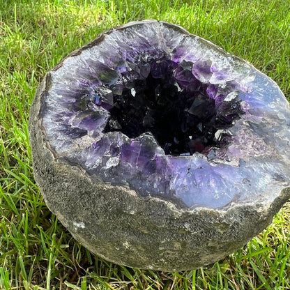 Spherical geode in Amethyst from Uruguay