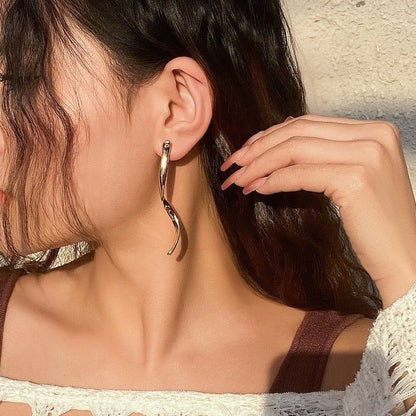 Minimalism slim curved Longline earrings