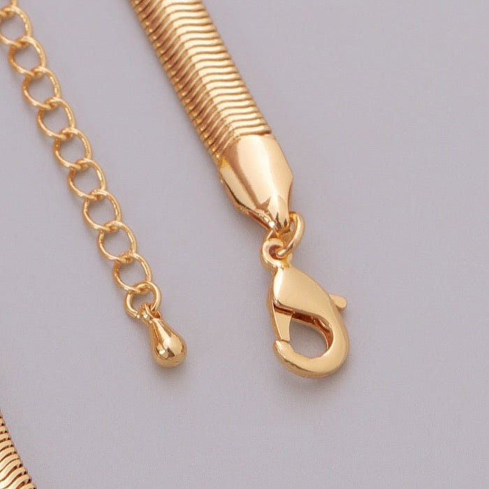 Timeless soft serpentine bone necklace