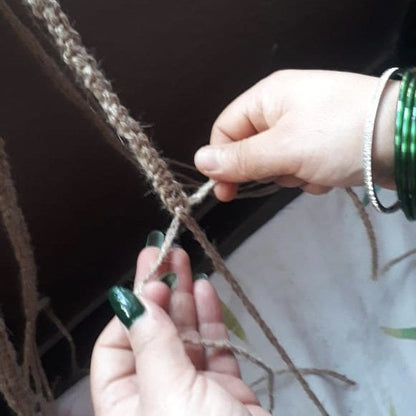 Luna-Leena plantenhanger macrame jute & zilver - handgemaakt in Nepal