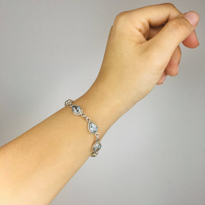 "Spirit and Self-Expression" armband in blauwe topaas en 925 zilver