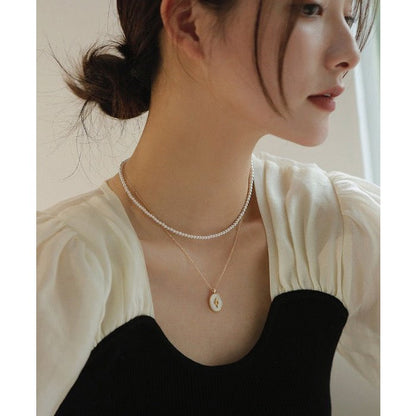 Timeless MOP tulip pendant necklace