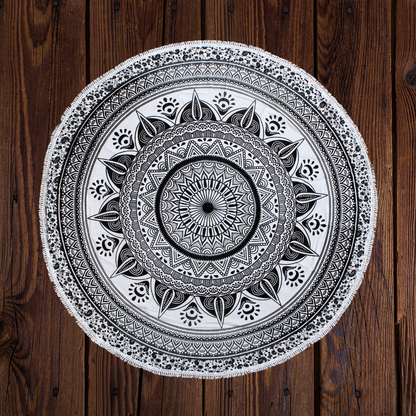 Round canvas "Mandala Black" with cotton pompoms