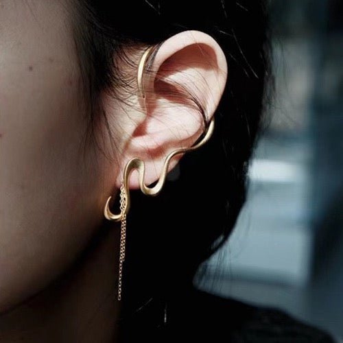 Chic wavy line large ear cuffs - one pair