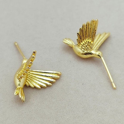 Good luck birds stud earrings