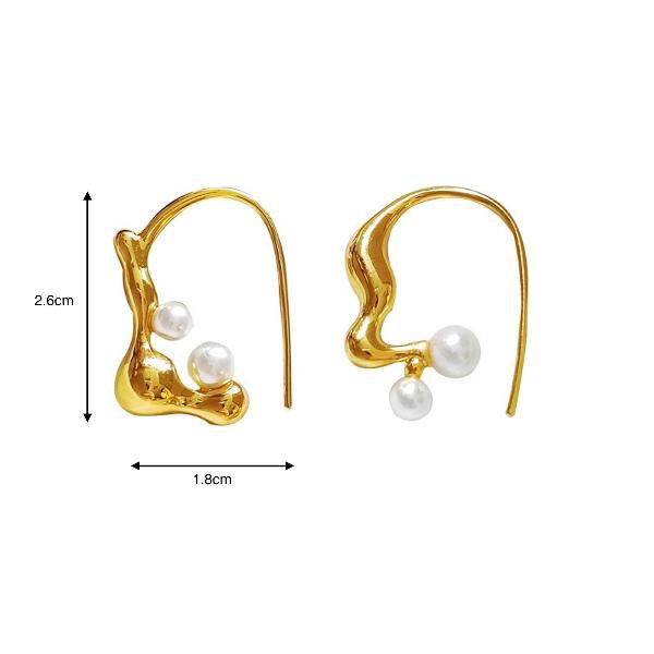 Asymmetrical flowing line pearl earrings