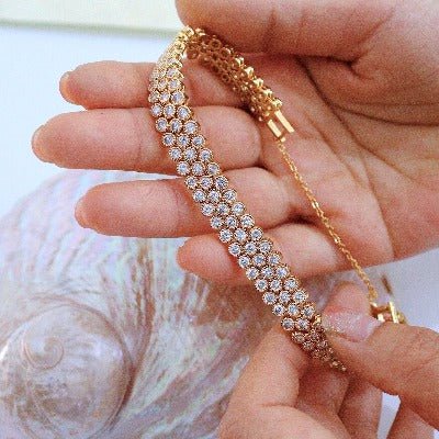 Vintage style luxury honeycomb bracelet