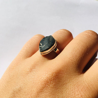 Ring 'Protective energy field' in Shungite and 925 silver