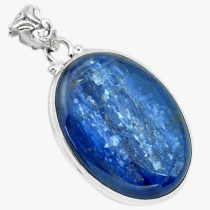 Necklace "Protection and reconciliation" in kyanite and silver 925